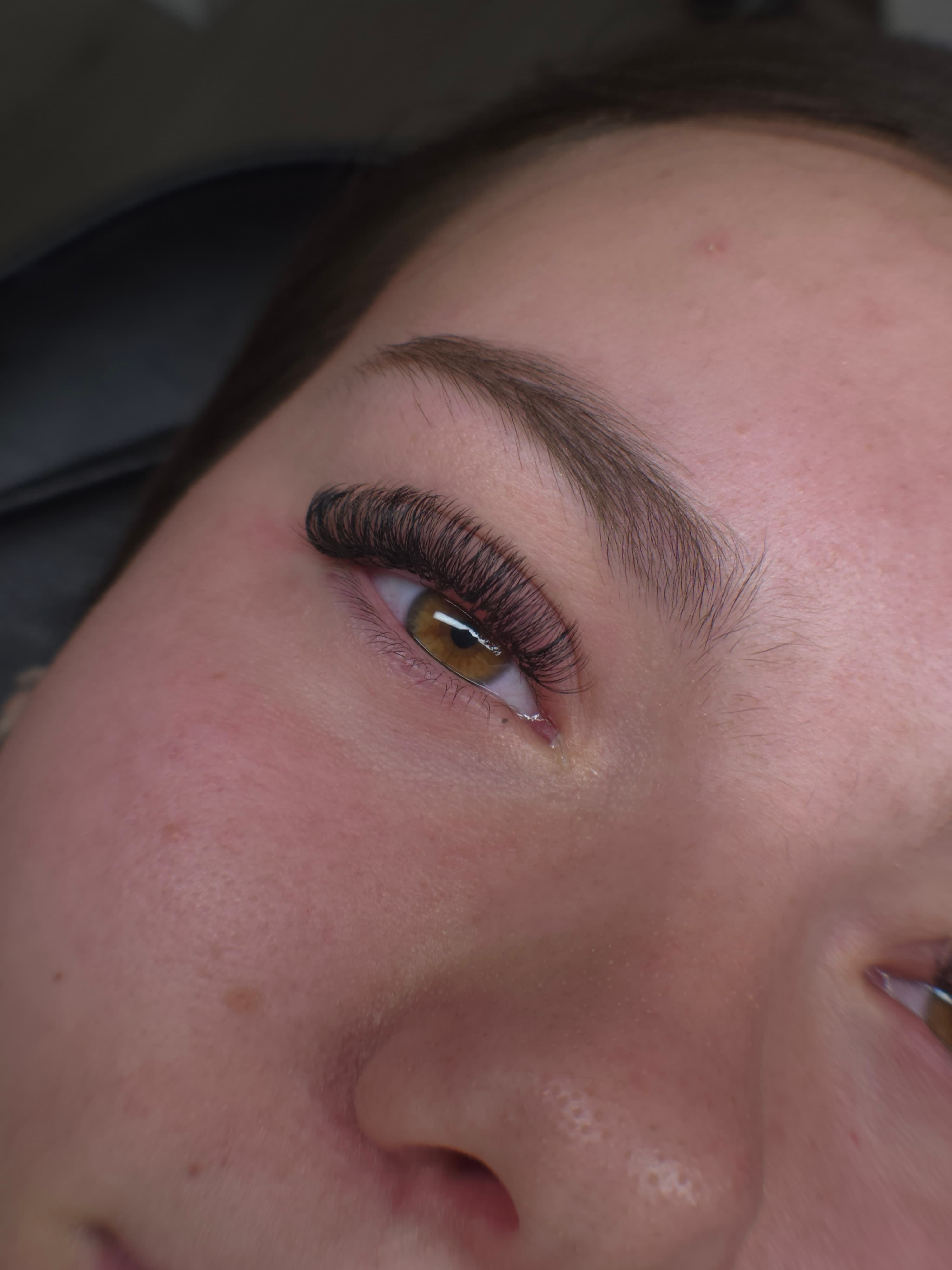 Wimperextensions resultaat amber oog